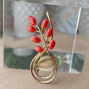Vintage dark coral and gold tone floral spiral brooch